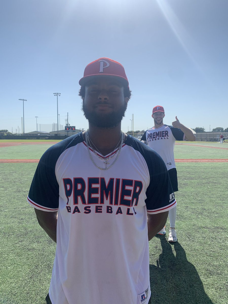 FiveToolCollege's tweet photo. #FiveToolCollegeHouston F: @PBFutures 9, Texas Bandits 4
PoG: @mdd_5 2-3, 2 RBI
Notable: @CarsenThor 2-3, HR, 4 RBI, R https://t.co/6L0AXNtvCs