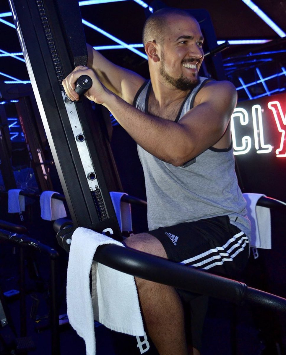 VersaClimber's tweet photo. You deserve more from your workout! With our full body approach, you will burn nearly twice as many calories in less time than other cardio workouts.
Learn more ➡️ https://t.co/Brb3R8uepc
🎥 @clymbstudio
#versaclimber #cardiostrong https://t.co/SPtI69odSb