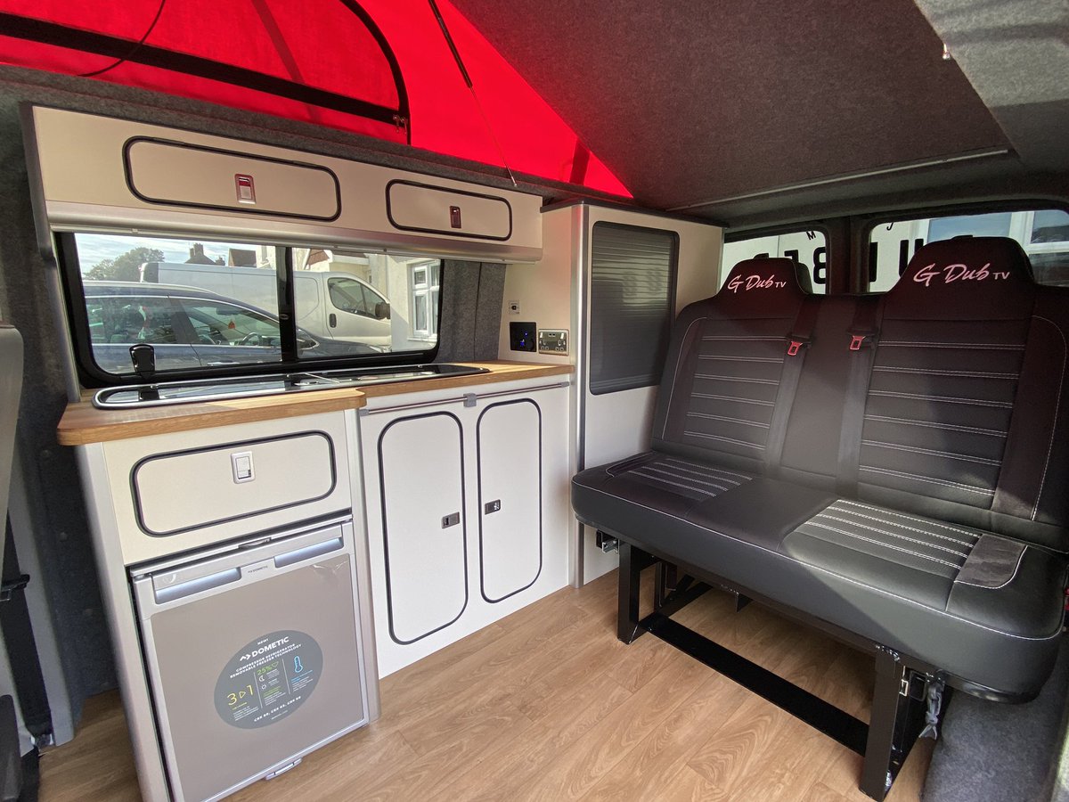 GDUBTV's tweet photo. Entering the last 7/10 days of owning the #T6project. Spent this last week installing the electrics. Out tonight for my first proper overnighter.. currently in a farm in Melton Mowbray. Barnsley tomorrow for collaborative promo with @VanShades... Sad to see this project end! 🥺🚐 https://t.co/GYT0Xz37vE