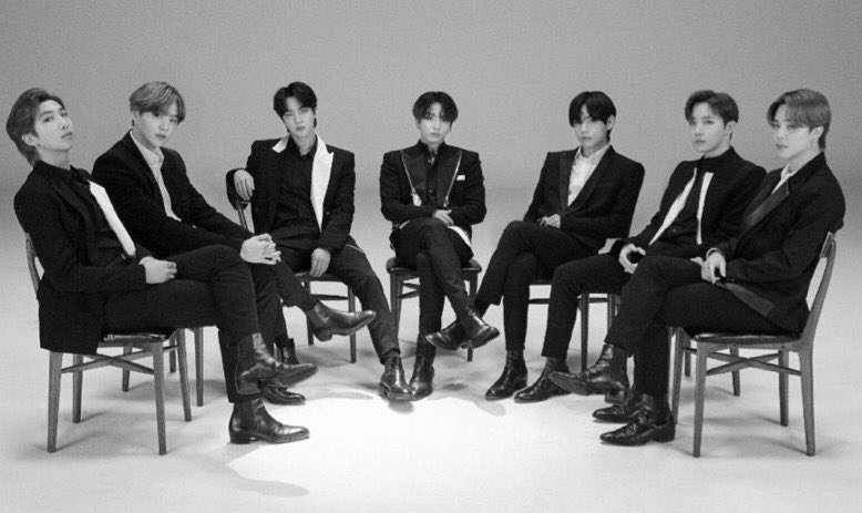 BTSGlobalCharts's tweet photo. Most #1's on ITunes for an KOREAN Act;

Solo Song
#1 Sweet Night by #V - 108

Solo Album
#1 MONO by #RM - 105

Group Song
#1 Black Swan by @BTS_twt - 104

Group Album
#1 Map of the Soul: 7 by #BTS - 98 https://t.co/CGpE5Vcg5Q