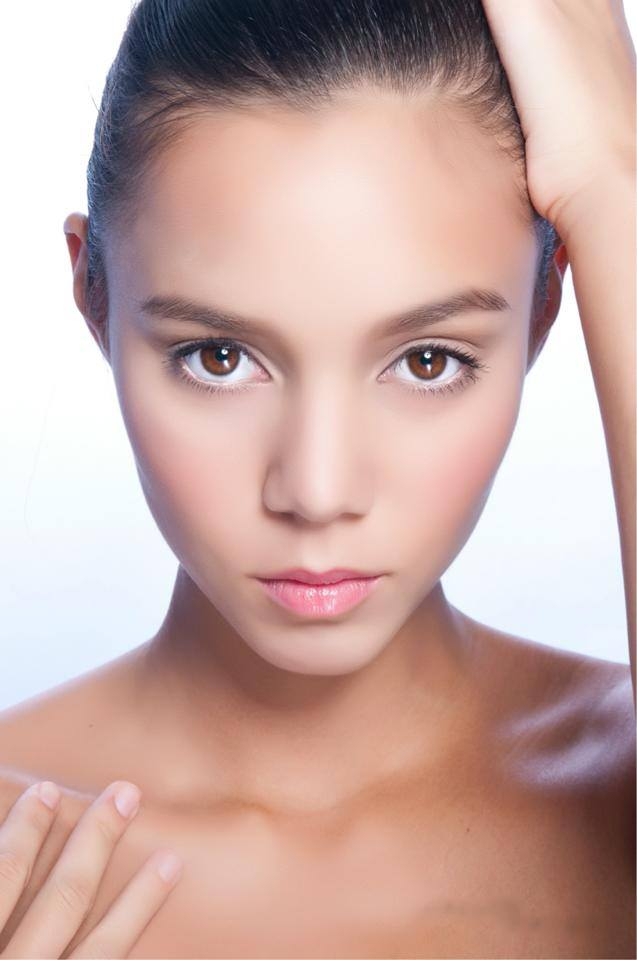 DivineModel_HK's tweet photo. Did you think she looks familiar? Well, Helena is a TV show host and a model as well! So if you recognise her face recognise her face, it's normal, and you have such good memory with faces.

#hkmodel #hiringmodels  #asianmodel #852model#eurasianmodel#caucasianmodel #外國model https://t.co/rWJn5MCTJB