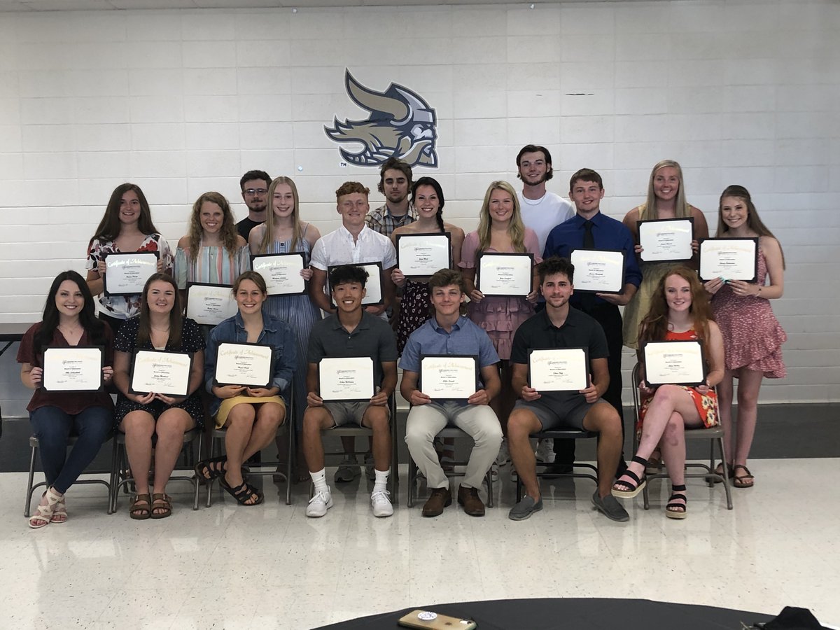 Dr_Jeff_Edwards's tweet photo. Congratulations to the NWPS Graduating Class of 2020 Top 15%!  A little later then normal, but glad we had a chance to give you the recognition you deserve! @VikingsNW https://t.co/5aBMofkn6B