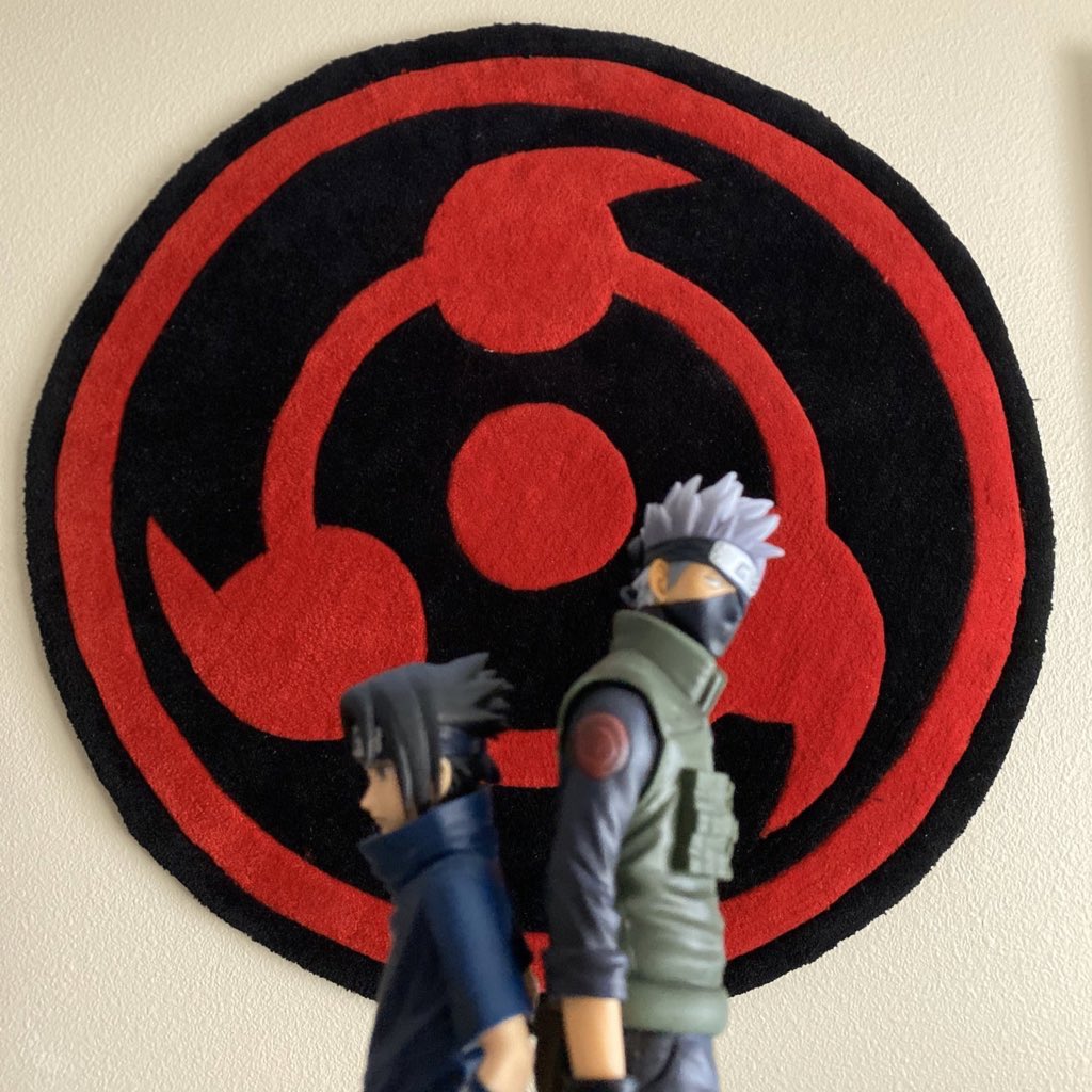 hypland's tweet image. Feeling generous so we’re giving away 4 Naruto Rugs FREE. All you have to do is retweet &amp;amp; favorite this tweet and follow us. Winners will be announced on 7/21.