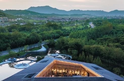 Angela Lee, Director of our #Singapore office, on how health environments will transform after COVID-19: hks.onl/2Znkclj #design #architecture #covid19