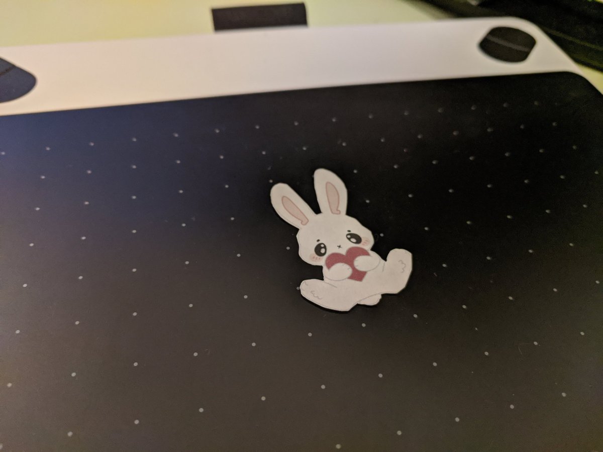 acrylsy's tweet photo. Sneak peak of an upcoming enamel pin project 👀

🎨 @laribunn https://t.co/SQ3eceUTPN