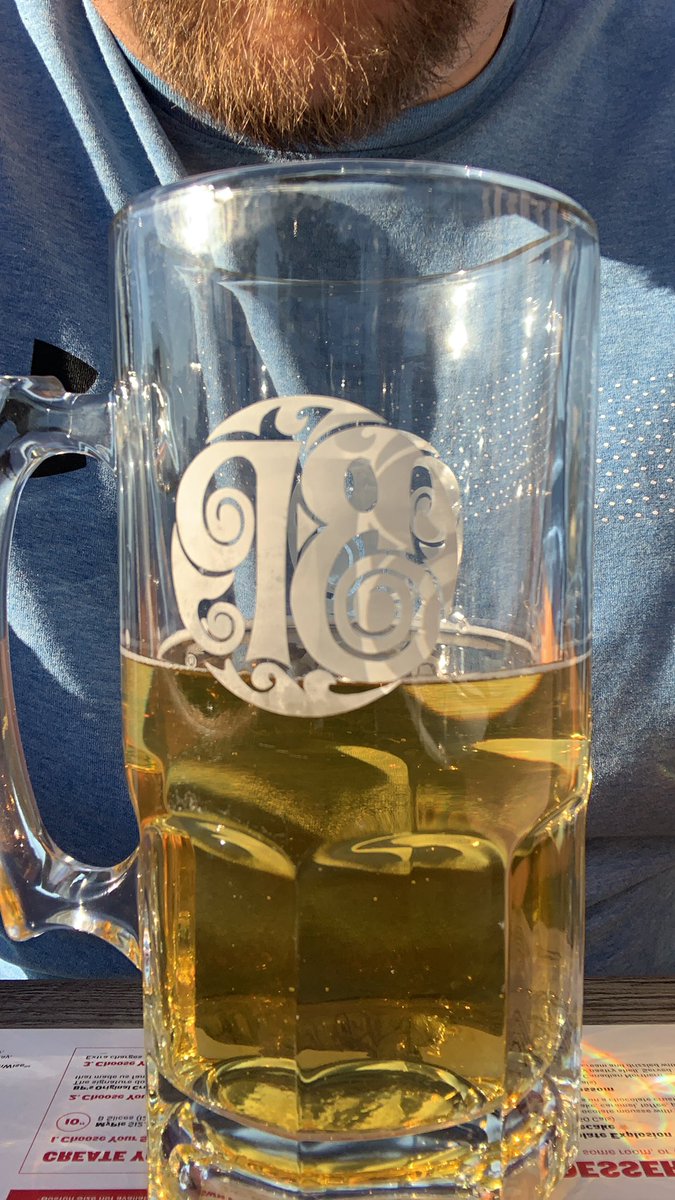PACKMASTERGAMES's tweet photo. So @justmeka___ and I have gone out to a pub and we’ve had a few drinks (our town has no cases) and as I sit here and have my two “schooners” of beer 🍻 I sit and contemplate the illness that has befallen the world. My friends the restaurant we sit at has their tables spaces out https://t.co/CCZe5tYfX5