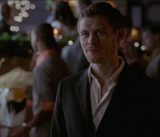 dailyklaroline's tweet photo. https://t.co/jDRY96nRKi