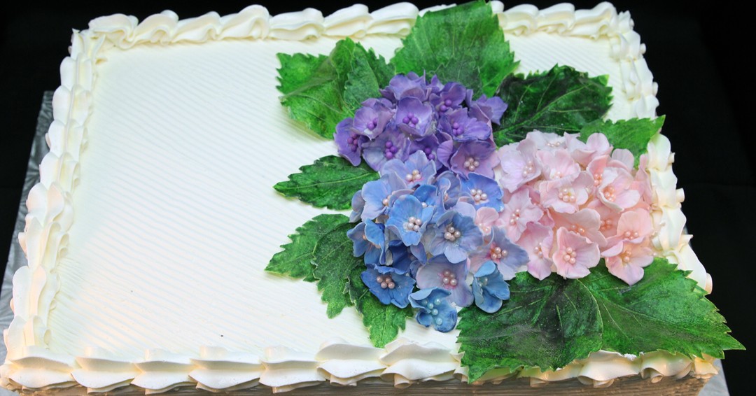 UFlexique's tweet photo. Tune in at 8:30 PM July 14 on Icing Inspirations Insiders - Cake Community Group  to get a sneak peak at how to create flexible leaves and flowers.  There will also be a drawing for a giveaway so you don't want to miss it. 
#leaves #flowers #flexibleleaves #MadeWithFlexique https://t.co/XfQaUQZyRS