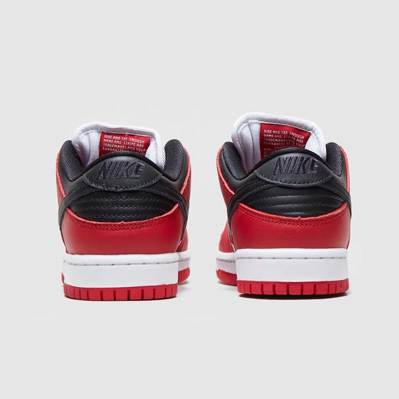 sneakerhack1's tweet photo. 【リーク】
海外近日発売予定 
NIKE SB DUNK LOW PRO J-PACK CHICAGO
→ https://t.co/kSQrBKLDpO
ジョーダンブランドの中でも特別なモデルであるAIR JORDAN 1のカラーを落とし込んだ通称J-PACKと呼ばれたシリーズ
シカゴカラーが海外で近日発売予定 https://t.co/762bra4Ime