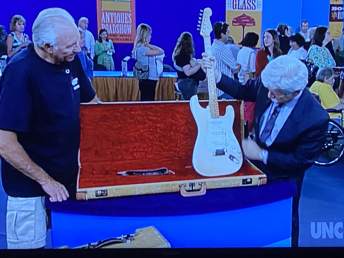 BillyeBHarris's tweet photo. #Fender #SolidBody #SolidValue  #antiquesroadshow @RoadshowPBS https://t.co/skXMsdP8jq
