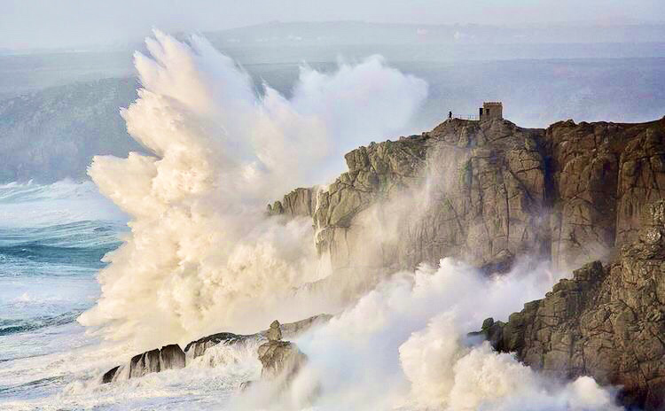 AnneScottlin's tweet photo. ❦A peaceful mind is like an island, the sea may storm and change the shore but the island’s foundation remains unmoved.
~AnneScottlin
#foundation #peacefulmind #storms #calm #peace #Photo #DavidClapp https://t.co/bpGLwFty0j