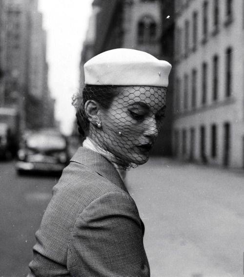 Encore  #MaryJaneRussell? Of course!Top right is by Gordon Parks , then Larry Gordon 1952then two of her with a pattern dress/jacket with muff  #vintagefashion  #1950s  #hats  #veils  #dresses  #Fashion  #model  #StyleIcon Mary Jane Russell.  #BornthisDay July 10 1926