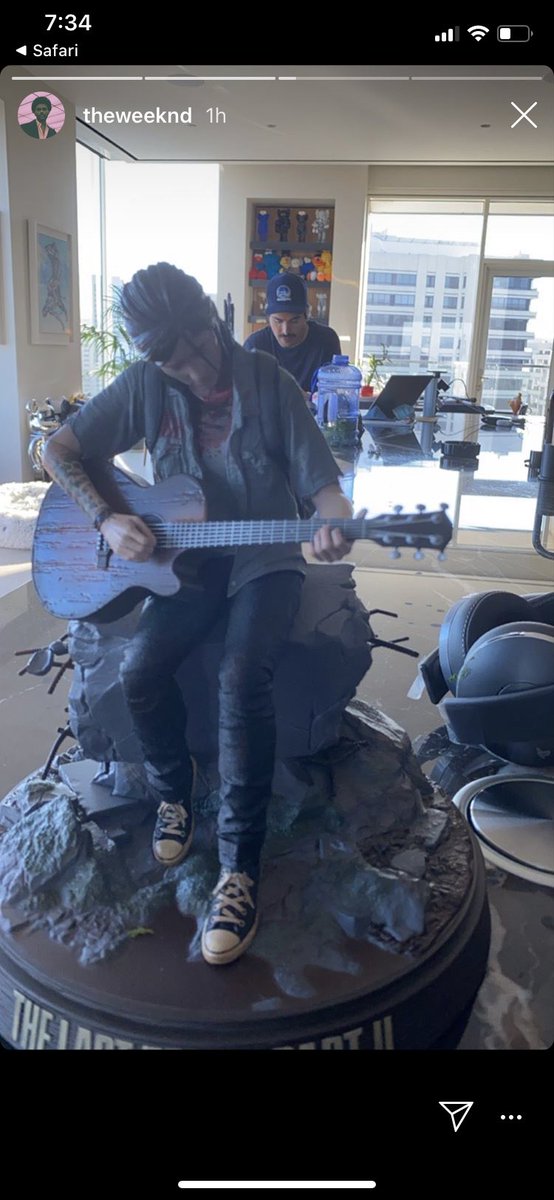 amfuckingtired's tweet photo. SO THE WEEKND LIKES THE LAST OF US.... https://t.co/fg2M1LlyLp
