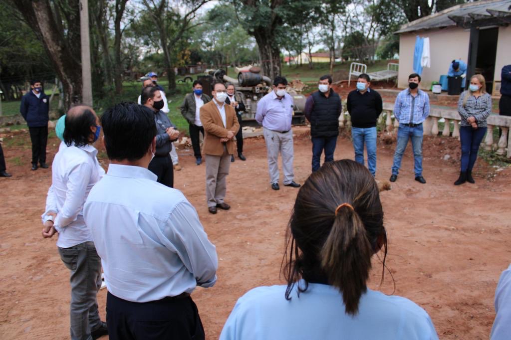 GobCordilleraPy's tweet photo. Hoy se inauguraron tramos de empedrado ejecutados por la Gobernación en Piribebuy. Asimismo, el gobernador visitó el Hospital Distrital, donde entregó camas y colchones para el nuevo pabellón de internados construido por la Municipalidad.
#Cordillerapy
#NuestroHogarNuestroFuturo https://t.co/qwOexXnjFc