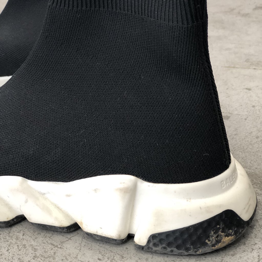 ymshoecleaning's tweet photo. Need not to say more! Team YM is careful enough to clean your ciagas!

Balenciaga Speed Trainers

#BeatersToBrandNew https://t.co/diD7Ge8VAX