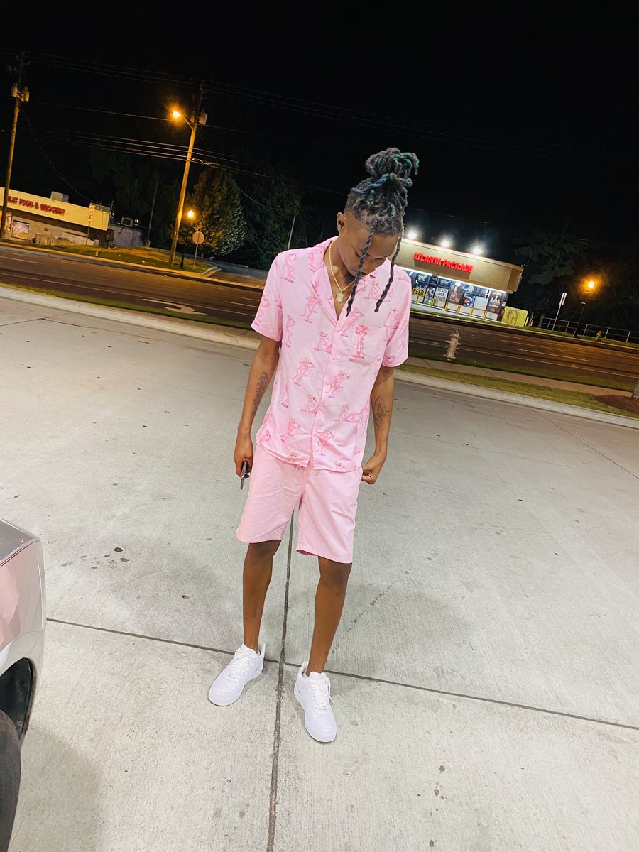 DeeJay2Hunna's tweet photo. π« Pink Panther π #NotNothin https://t.co/2YwdUqnWMy