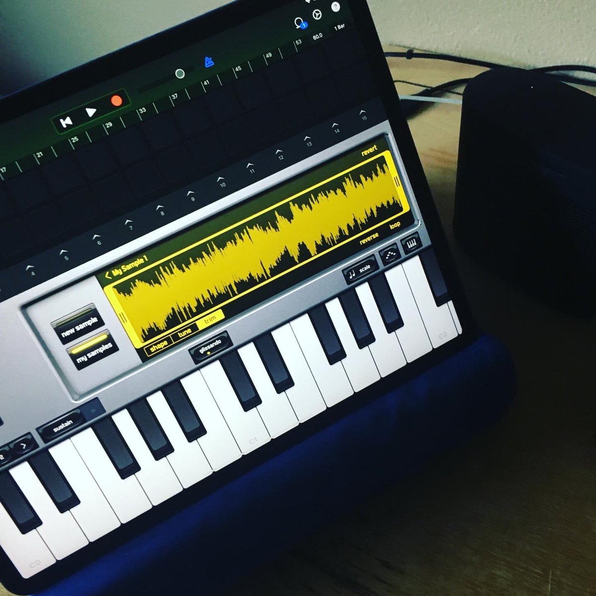 Shinpuru21's tweet photo. Meiko Kaji sample 💻
🌸
#shinpurumedia #music #MusicVideo #meikokaji #Bandcamp #soundcloudartist #ArtistOnTwitter #album #sukeban #aesthetic #YouTube #samplecheck #sample #BeatMakers https://t.co/iKQp7vui1j