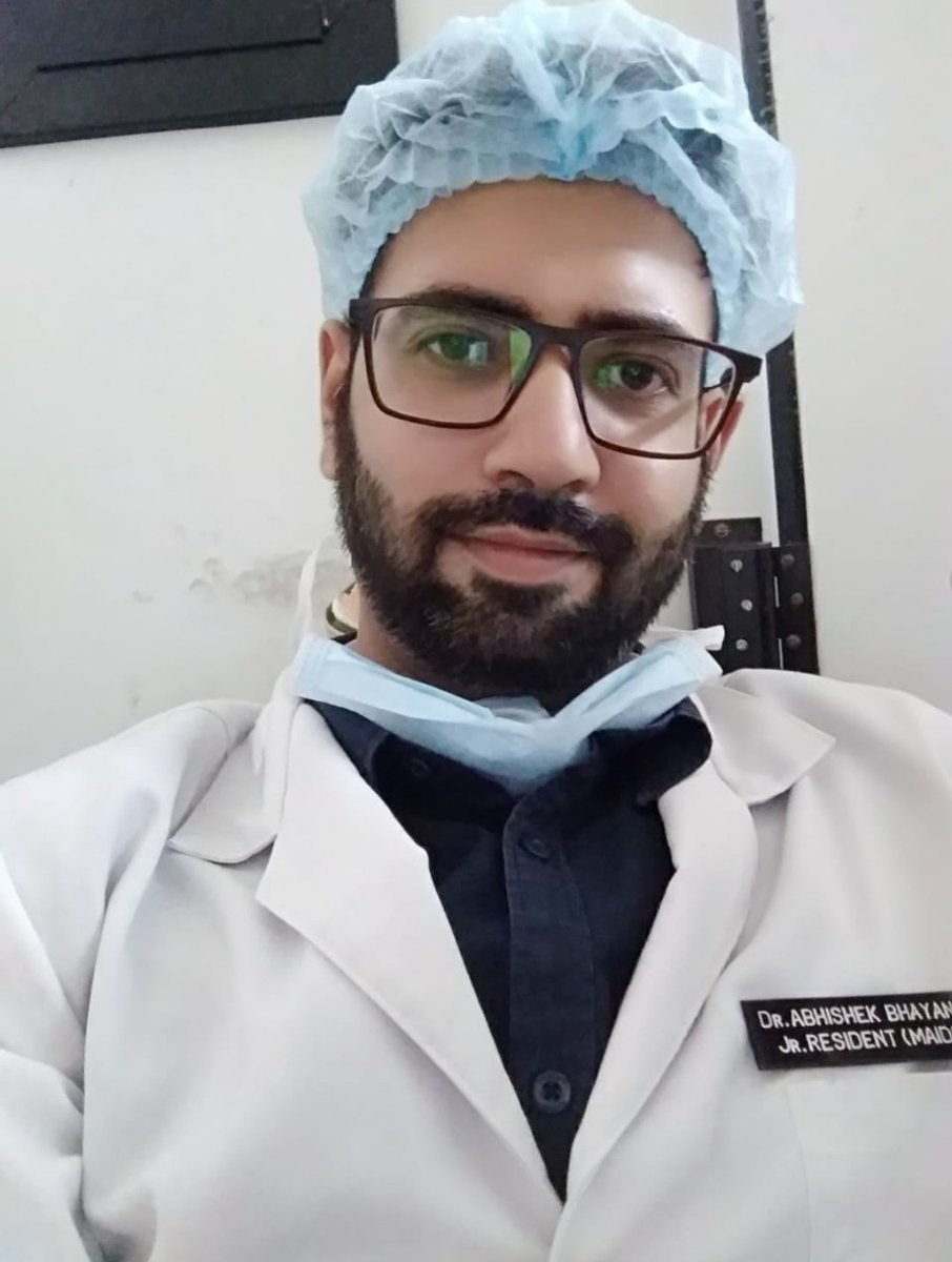 drjpkumawat's tweet photo. RIP DrAbhishek Bhayana
JR in MAIDS, had COVID like symptoms - sore throat from last 10 days, his health deteriorated rapidly over 2 days
Negative reports can't rule out the possibility of COVID-19
He deserves all the respect and honour.
#CoronaWarrior 
#JusticeForDrabhishek https://t.co/MBnZ1oyZQu