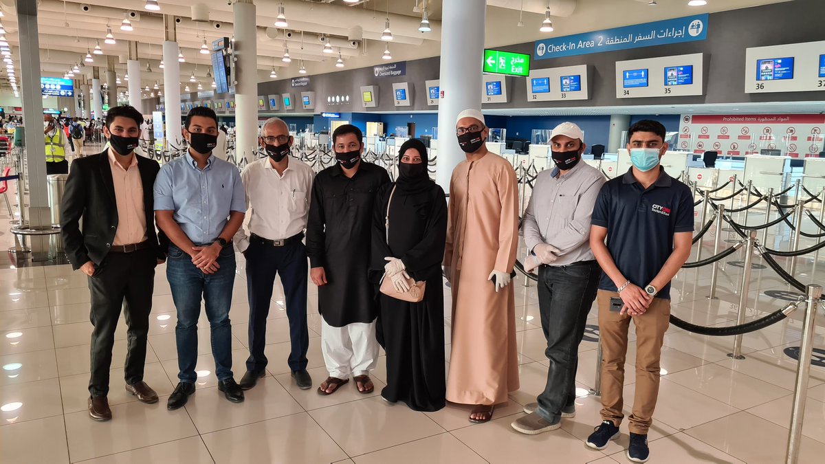 Sabina_Shaikh15's tweet photo. Alhumdulilah ...... proud moment for  all KOKAN COMMUNITY. Our stranded Kokni brothers and sisters boarded their flight back home to Mumbai from DxB to meet to their loved ones.Thank you everyone for your support and duas. All thanks @RahulTulpuleDXB @cityonetourism
@punitshah91 https://t.co/wqZ6rf8Jgv
