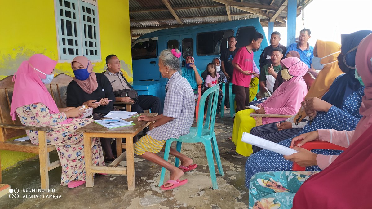 Citizen_Tomini's tweet photo. Penyaluran BLT-DD Th. III di berbagai desa di Kec. Tomini
#tppisulteng #tppiparimout

@tppkemendes @jokowi @halimiskandarnu @imansyukri @wahiddhoel84 @HanafiSulteng @ozan_city @KemenDesa https://t.co/mbnywRIEGs