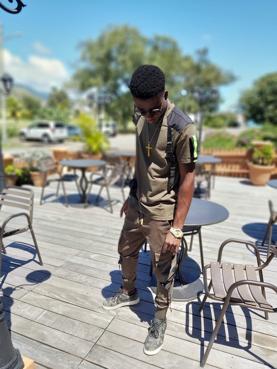 ImageBoss_Muzic's tweet photo. A humble person leads to great success 🇰🇳🇰🇳🇯����🇯🇲 https://t.co/fVzgB2yagN