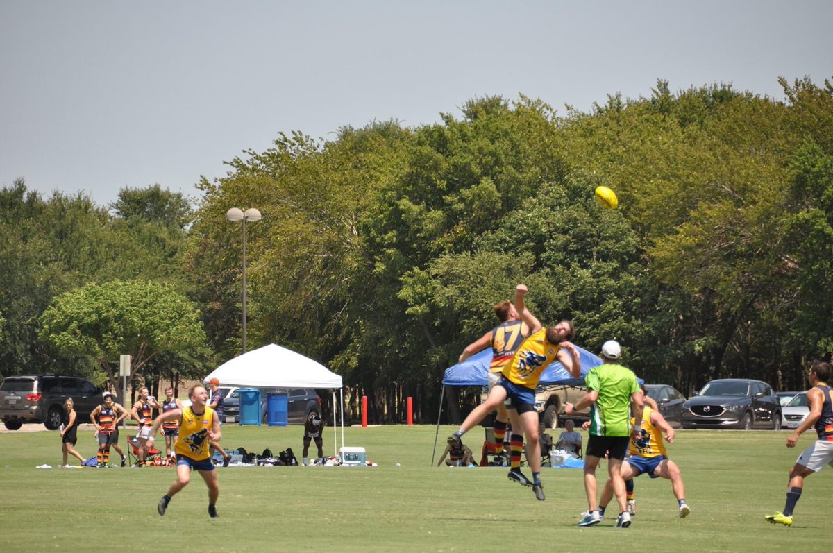 USAFL1997's tweet photo. CARN THE DINGOES:
Though they traded their feathers for fur last year, the @DallasARFC Dingoes carry with them almost a quarter century of Aussie Rules passion.
#ForDallas #GoDingoes https://t.co/XNfVso7rNy