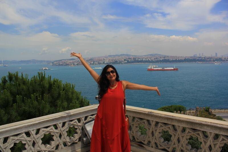 shatakshi_1's tweet photo. Never let your mind tell your heart not to wander β₯οΈ
Oh Hagia Sophia, you beauty (Pic-1) π
#WanderLust #MerhabaTurkey #HeartOverMind #ThrowbackTuesday #SameTimeAnotherYear π₯° https://t.co/ib1koirCie