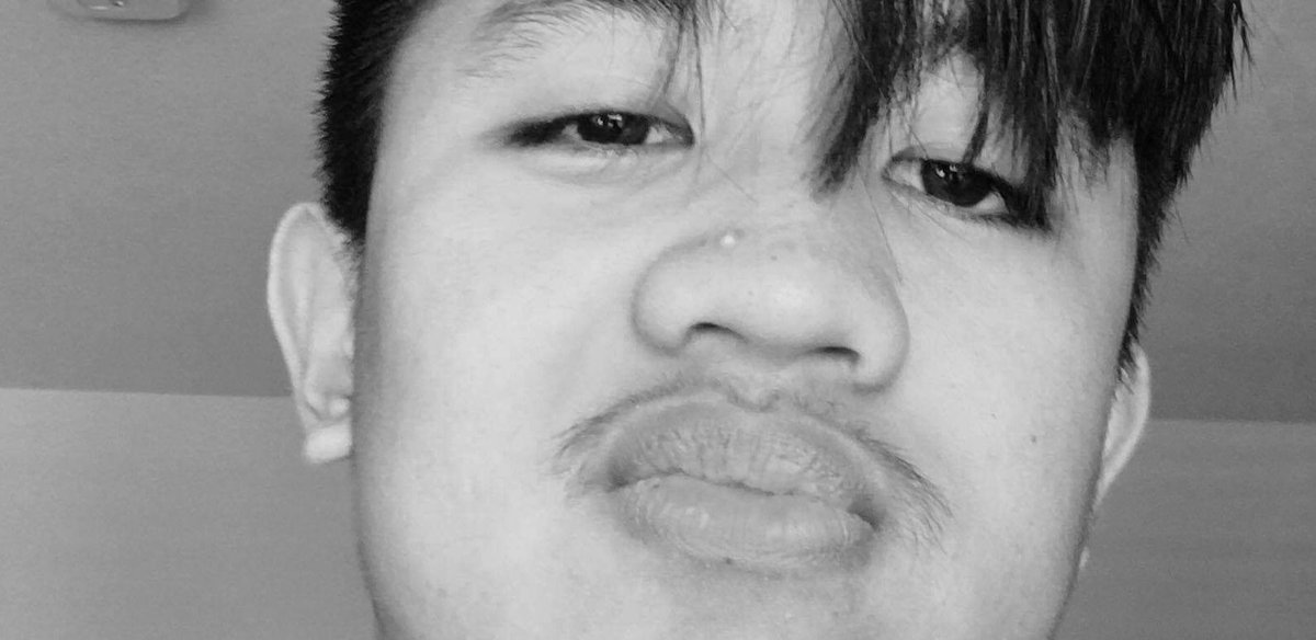 _engrmarzan's tweet photo. "sino nagsabing 'di ka pogi??? ampogi mo kayaaaa, batukan ko magsasabing hindi."

kawawa naman yung nanloko tyaka ilang babaeng nireject ka, kasi 'di nila nakita kung gaano ka kapogi inside. https://t.co/CxUT3P2nKO