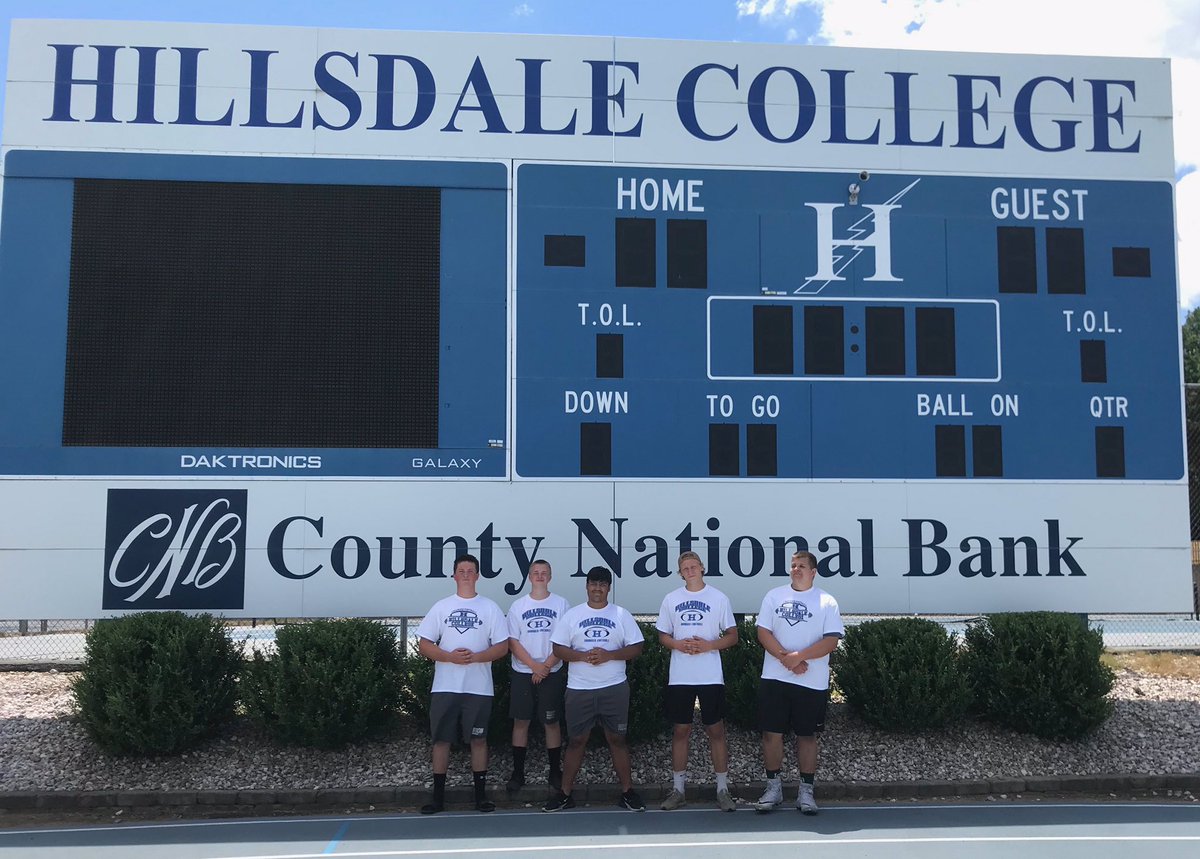 BenTarkanyi's tweet photo. Had a great time with some of my Lake Orion teammates at the Hillsdale football camp on Saturday! Thank you @Hillsdale &amp; @Hillsdale_FB for a great camp!!
#OneTeamOneOrion

@John_cmu29 
@HenryBielecki 
@papaserge73 
@mitchdebrincat 
@ComptonConner https://t.co/XzzNBwDp2C