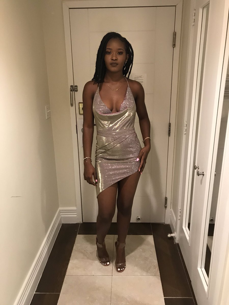 khailyy_'s tweet photo. Me again #twentyfree #happybirthdaytome https://t.co/HkhqHZuABa