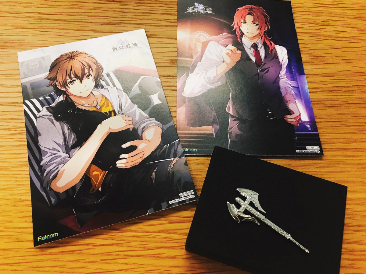 【サンプル到着！】

英雄伝説 創の軌跡

キャラアニ特典
・ラピス武器レプリカ
・イラストカード2枚セット(絵柄：ロイド＆ランディ)
のサンプルが到着です♪
通常版はまだまだ予約受付中！
※マイスターBOXは完売しました

▼詳細はこちら
chara-ani.com/details.aspx?p…

#創の軌跡 #ファルコム #falcom