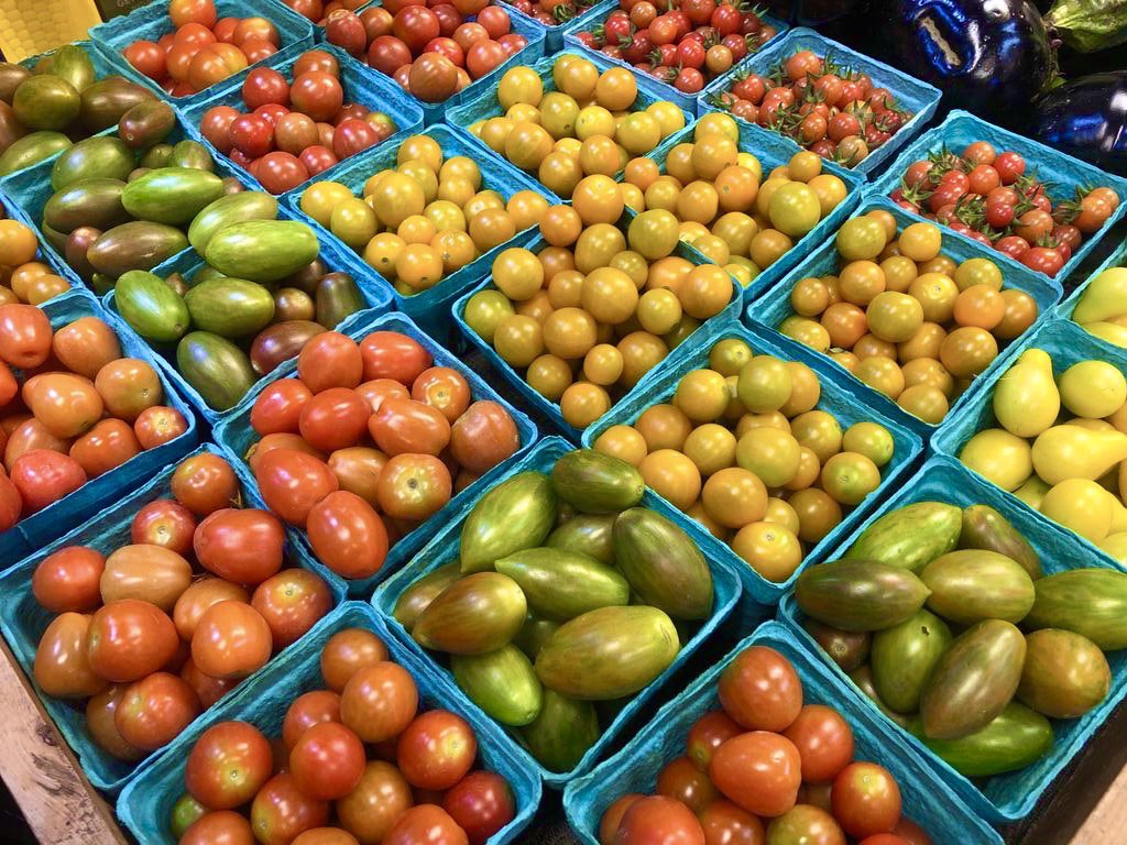 ShadyBrookFarm's tweet image. Farm grown. Eat the Rainbow!