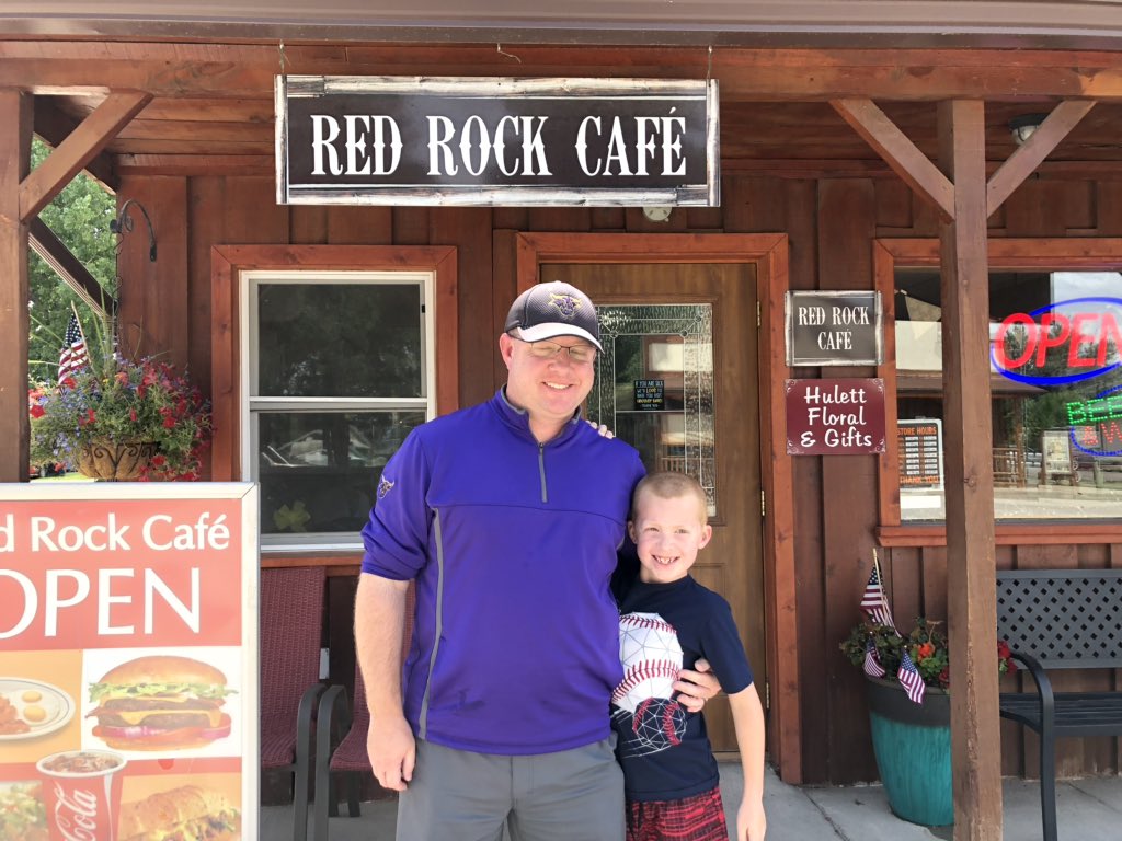 Liz Drahota tweet media