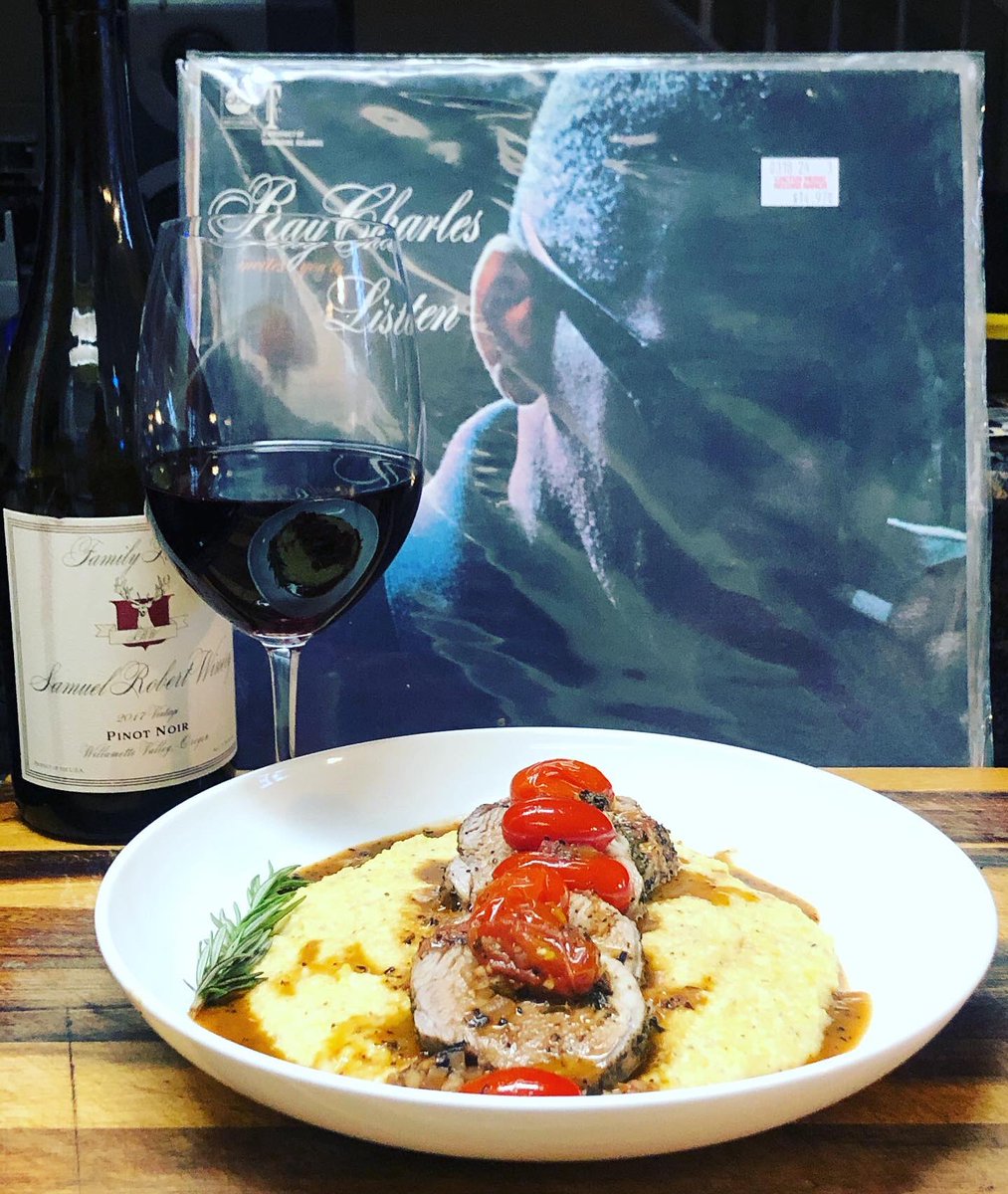 MrChefLobbyist's tweet image. Monday Evening Dinner: Herb Crusted Pork Tenderloin with Red Wine Cherry Tomatoes over Creamy Pecorino Polenta Paired with Samuel Robert 2017 Pinot Noir  #cheflobbyist #dinner #porktenderloin #cherry #tomatoes #rosemary #shallots #polenta #pecorino #music #recordplayer #wine