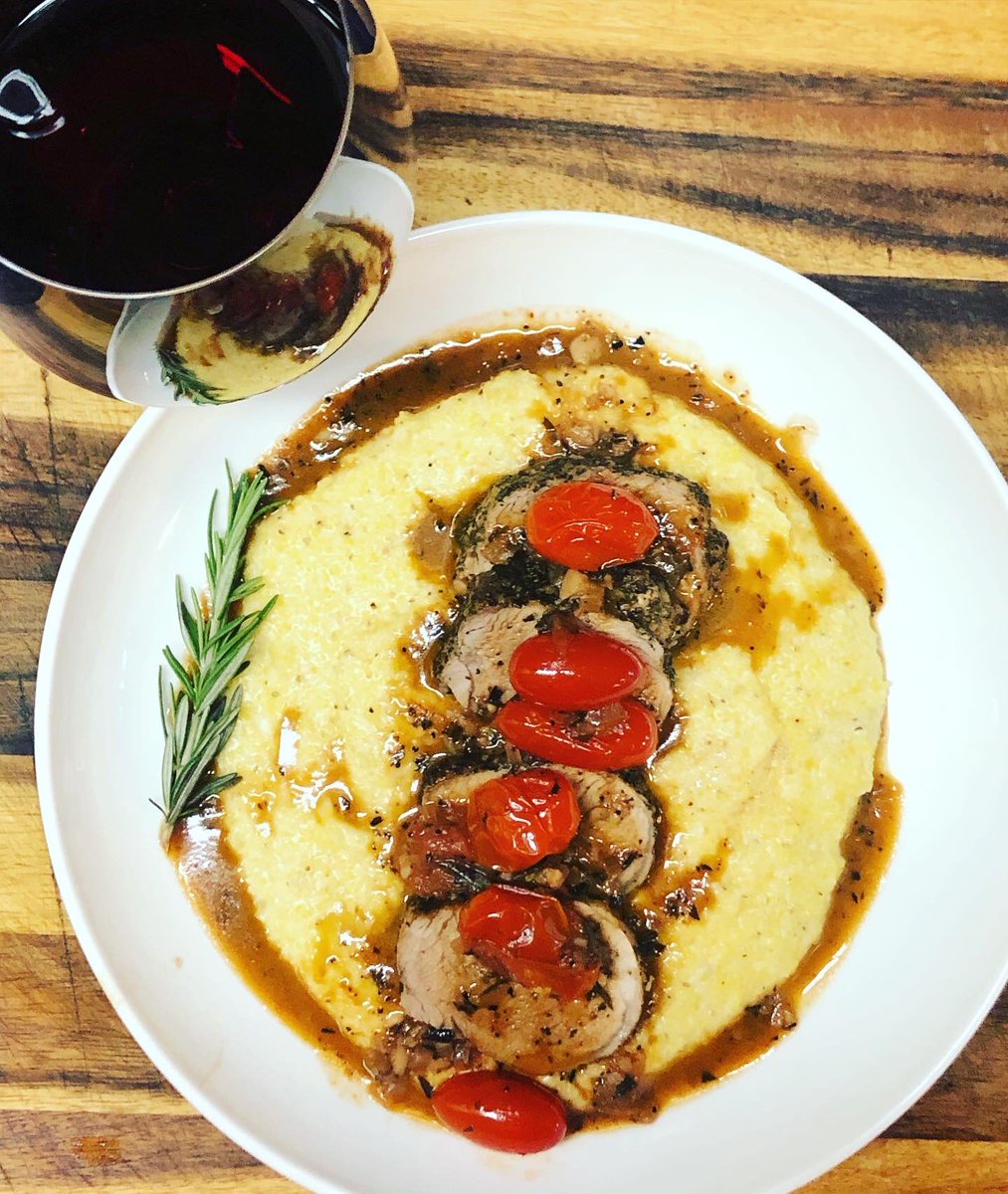 MrChefLobbyist's tweet image. Monday Evening Dinner: Herb Crusted Pork Tenderloin with Red Wine Cherry Tomatoes over Creamy Pecorino Polenta Paired with Samuel Robert 2017 Pinot Noir  #cheflobbyist #dinner #porktenderloin #cherry #tomatoes #rosemary #shallots #polenta #pecorino #music #recordplayer #wine