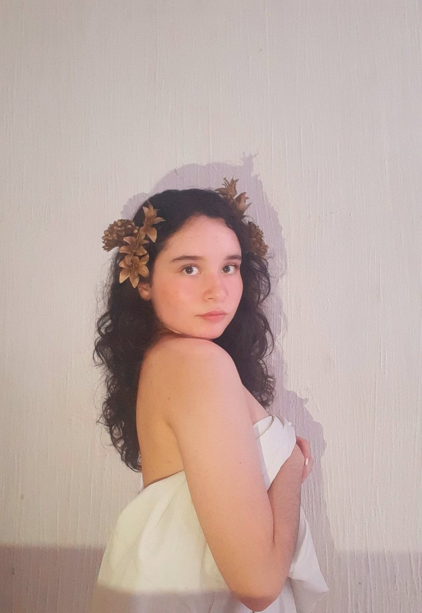 Andreamramos3's tweet photo. Aphrodite never looked better. https://t.co/cCty0eXzF9