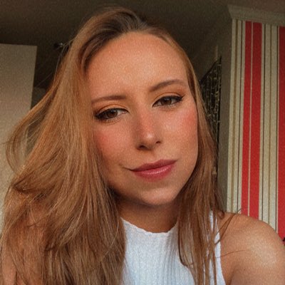 anaph_'s tweet photo. #NovaFotoDoPerfil https://t.co/2OfAuASG5D