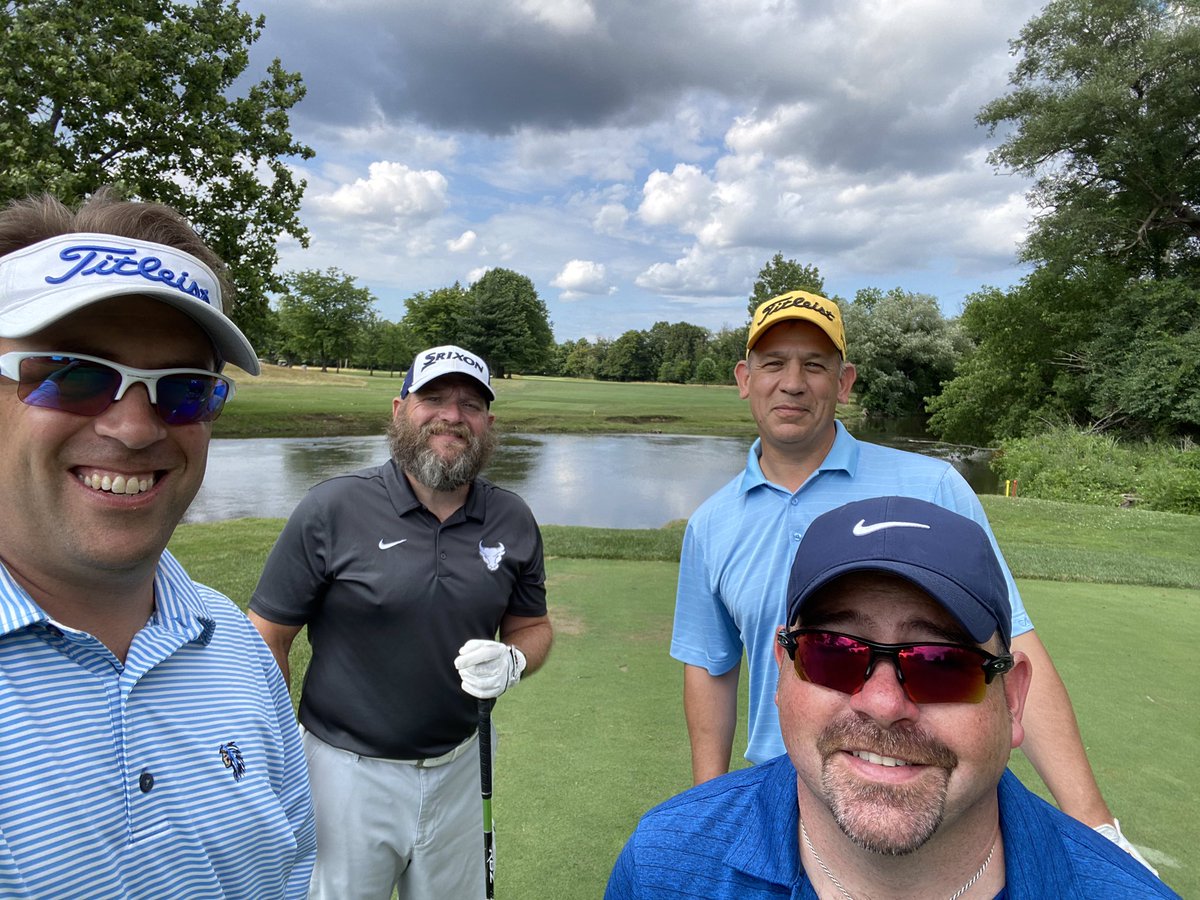 BullGaenzler's tweet photo. Big shout out to the Kenmore Mercy Hospital staff, their volunteers, the Park CC staff and all the donors who golfed in this years event! New format, perfect weather and $ raised for crucial patient services #kenmoremercy #parkCC #buffalo #catholichealth https://t.co/OdRqaLo0Az