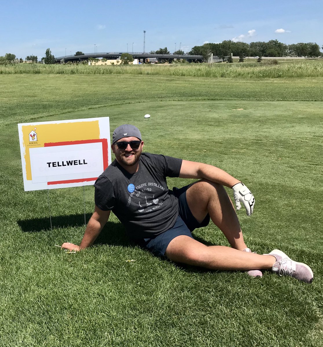 ericasharon87's tweet photo. Grateful for this one’s constant support of @RMHCFargo and me! #forermhc #besties https://t.co/DiT9FAbiJC