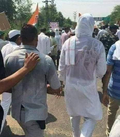GahlotRaviraj's tweet photo. में माली समाज है और मेरा समाज@SachinPilot  साहब के साथ ही क्यो की हम सबको मेहनत करने वाले नेता और संगर्ष करने वाले नेता और सभी कार्यकर्ताओं की आवाज की जरूरत है और हम अबको आने वाले चुनाव भी जितने है अत हम सब श्री सचिन पायलट जी के साथ है
@RahulGandhi  @PChidambaram_IN @rohanrgupta https://t.co/rm40AWUglw