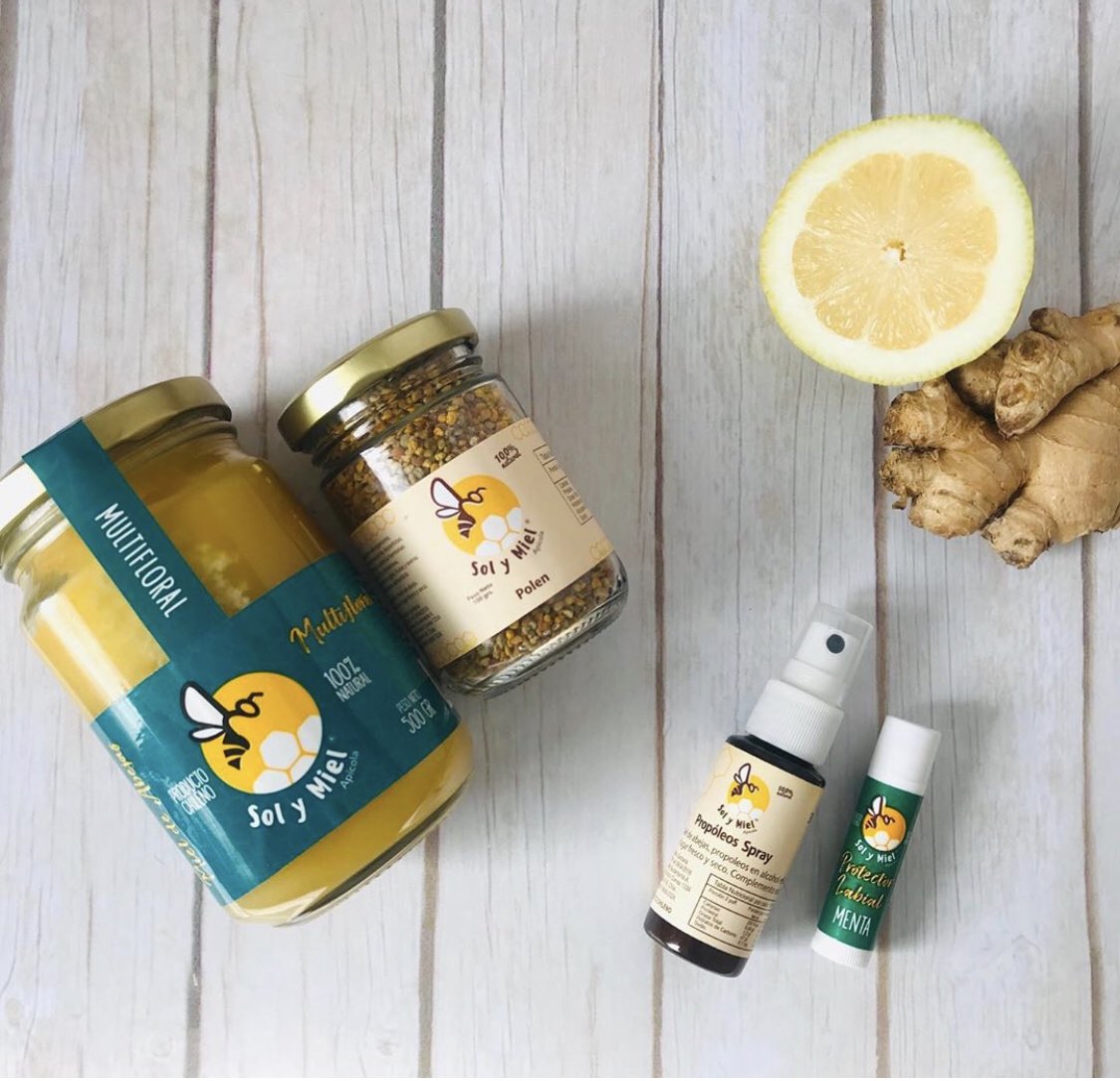 polinutriendo's tweet photo. Pack resfrio!! Regalos saludables #miel #resfrio #pyme #chile #Ñuñoa #providencia #santiago #Covid_19 #coronavirus #abeja #frio #invierno https://t.co/ZSTWEj3IYx
