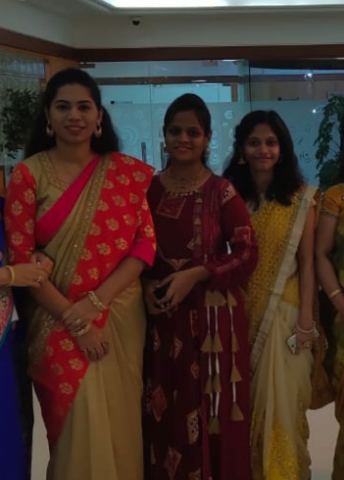 Wondeful journey of mine as CSC IIBF tech M. Being a lady employee very thankful for security ,wonderful workplace ,bonding with colleagues and great support from Team.
Proud to be a part of CSC SPV team.
#CSCMahilaDiwas
<a href="/CSCMaharashtra/">CSC Maharashtra</a> 
@vibes65 
<a href="/CSCegov_/">CSCeGov</a> 
<a href="/CscThane/">CSC THANE</a> 
<a href="/dintya15/">dinesh tyagi Retd IAS</a>