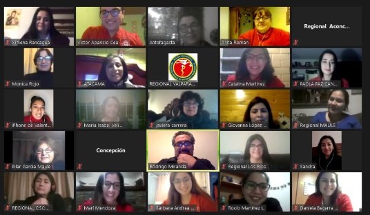 ADEOCH_OFICIAL's tweet photo. Reunión con el Consejo Nacional de Matronas y Matrones, más el Directorio Nacional @ChileMatrones y la mesa @ADEOCH_OFICIAL más sus Zonales💥
Presentamos quienes somos y la encuesta SARS-COV-2 realizada a las escuelas de Obstetricia de Chile💟 https://t.co/dCFRV1ty10