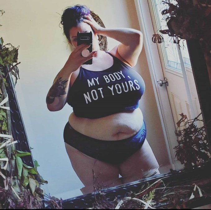 Damn straight. #bopo #fatbabe #plussizegirls #bbw https://t.co/m4TafPm0FA<a href="/tag/bopo"class="tags">#bopo</a><a href="/tag/fatbabe"class="tags">#fatbabe</a><a href="/tag/plussizegirls"class="tags">#plussizegirls</a><a href="/tag/bbw"class="tags">#bbw</a>
