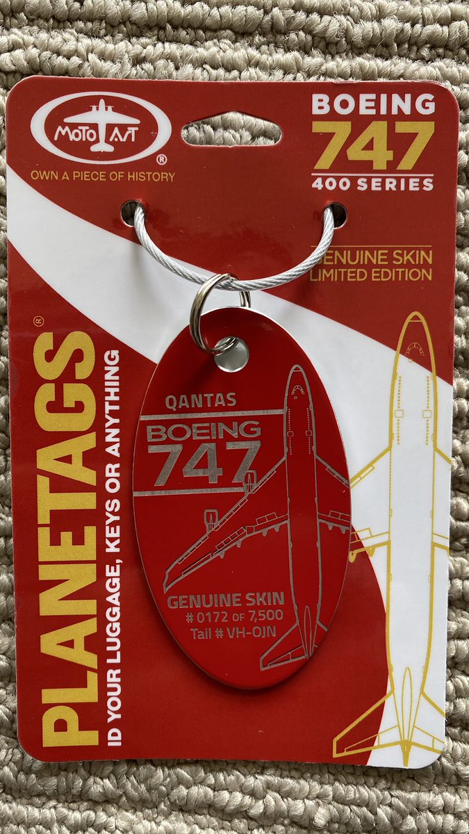 pschofie's tweet photo. VH-OJN just arrived in the mail today maybe should buy more and reassemble her! #thequeenoftheskies #747 #boeng #qantas @Keg767 @speedbird020 @miami_rick https://t.co/a4EYtSSU5v