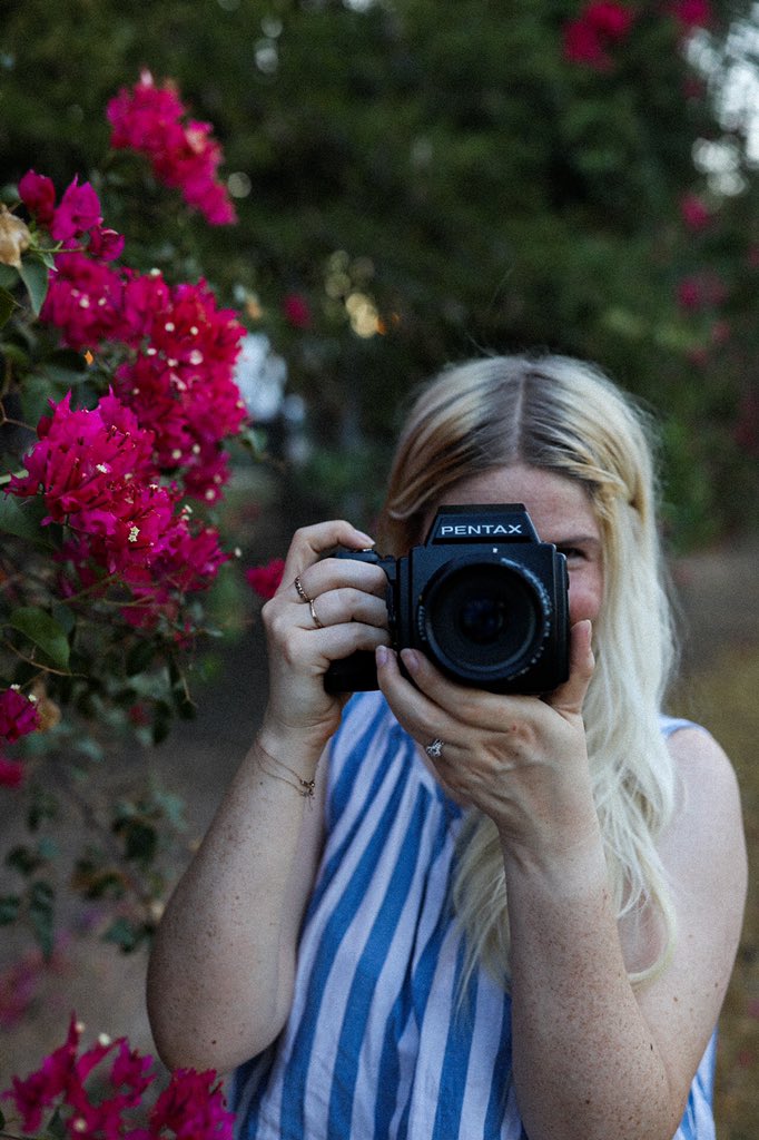 chelseabird's tweet photo. Next quarantine project - learn how to use a medium format film camera! 📷✨ #pentax645 #filmphotography #phoenixblogger #ebaycommunity https://t.co/dFJdy9ODmV