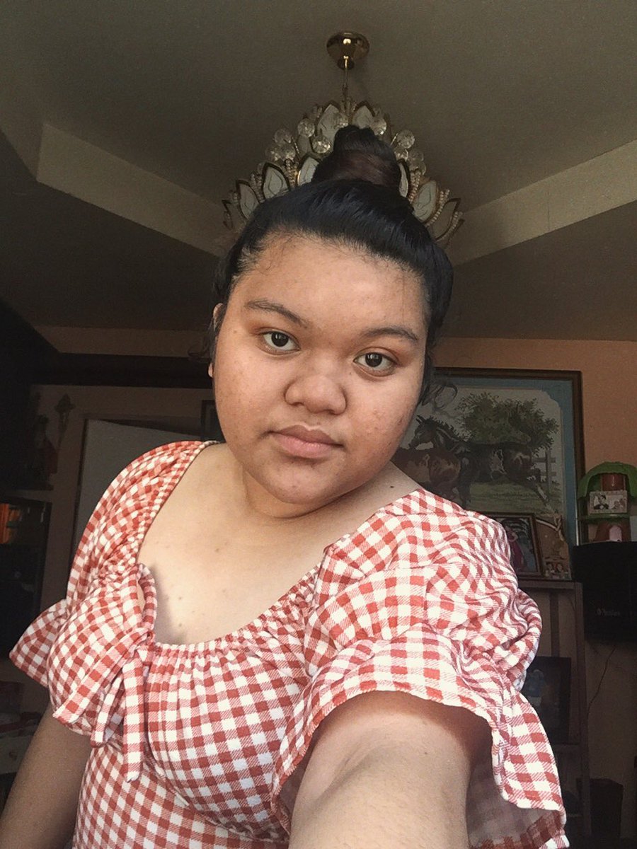 xndranicole's tweet photo. embrace ur flaws 🧚🏼‍♀️ https://t.co/8ezDv81JW9