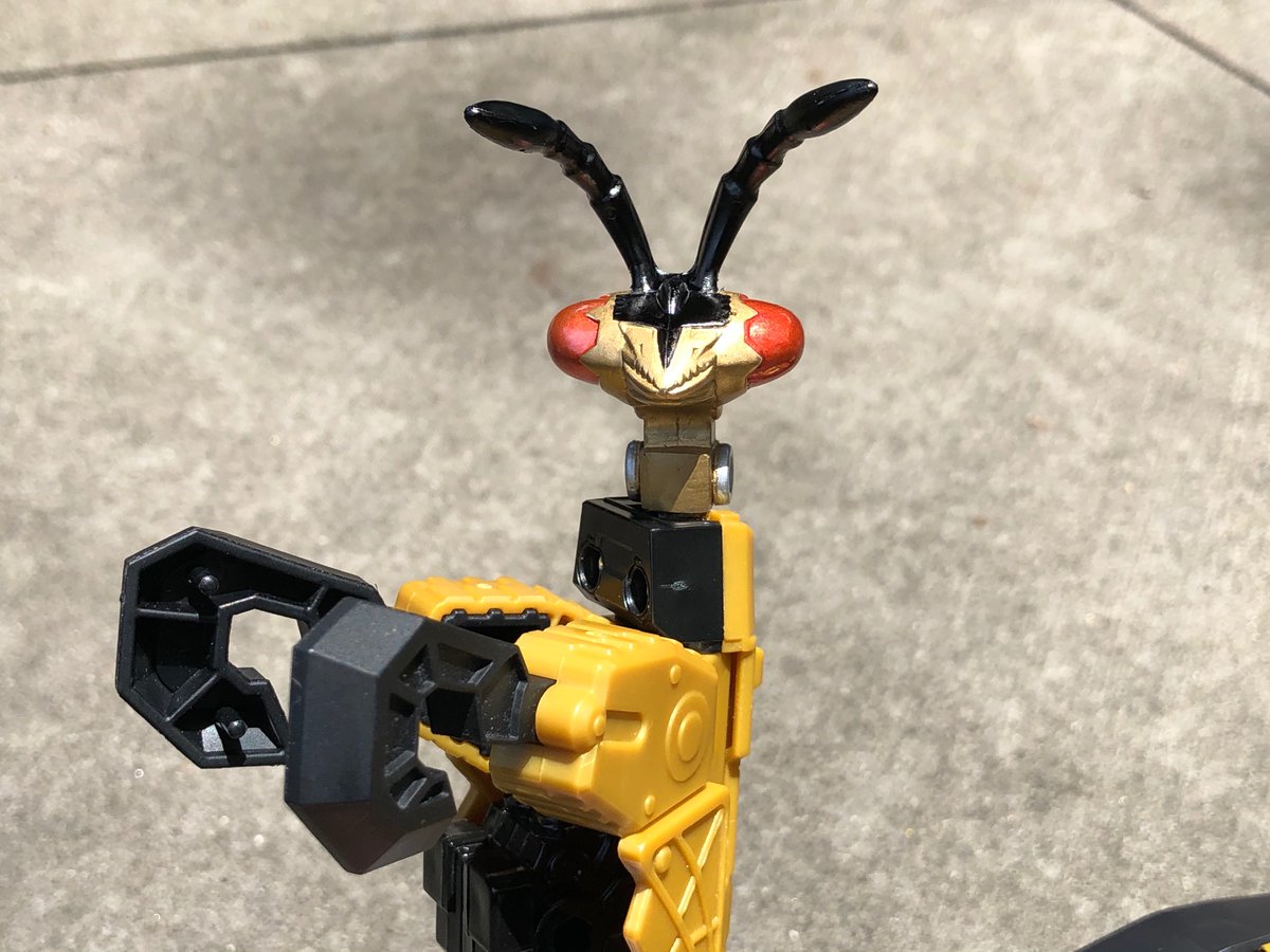 ZordBuilder's tweet photo. How about that real #MantisZord from #PowerRangersBeastMorphers ?
#Hasbro could have done this, right?
#BeastMorphers #PowerRangers #WreckerZord #GoldRanger #Zord #Zords #CustomZord #CustomFigure
#特命戦隊ゴーバスターズ #ニチアサフィギュア改造部 #nitiasa #BC04 #BEET https://t.co/eVLW7GORgG