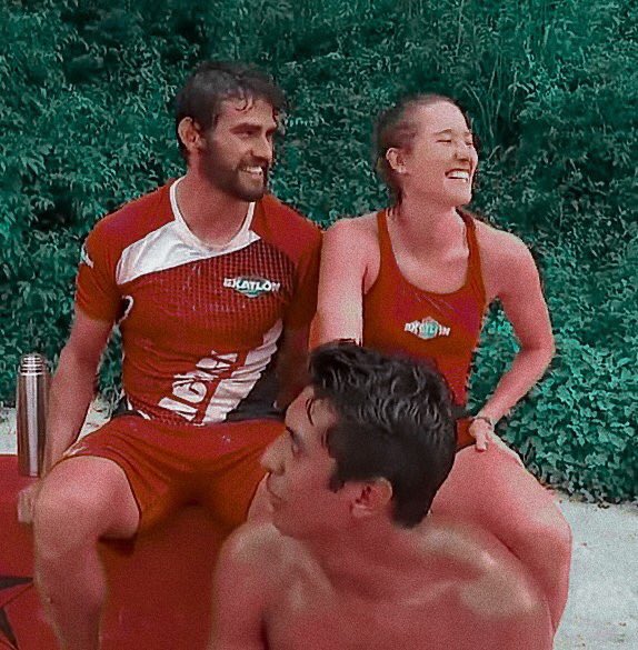 ms_camara21's tweet photo. Mi secuencia favorita de #Maber ❤️🥰🤩🙉
Mati Álvarez & Heber Gallegos 👸🏼🤴🏻 https://t.co/Y9omSX2HFf