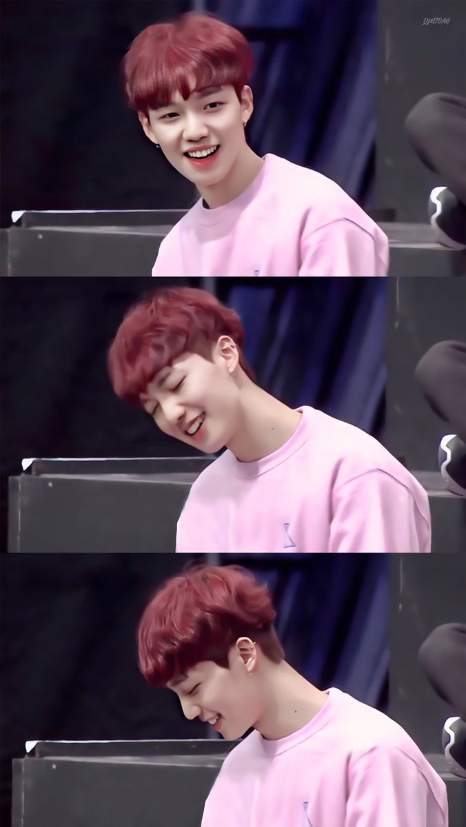lymjoah's tweet photo. 프듀101 S2 EP.03 캡처보정

핑크 영민이 예쁘당💗

#임영민_사랑해 ❤️
#임영민 #영민 #林煐岷
#LIMYOUNGMIN https://t.co/R2yecMeMJd